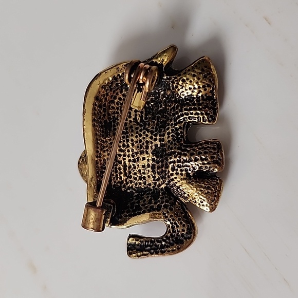 Bohemian Elephant Brooch Gem Loaded - Picture 3 of 5